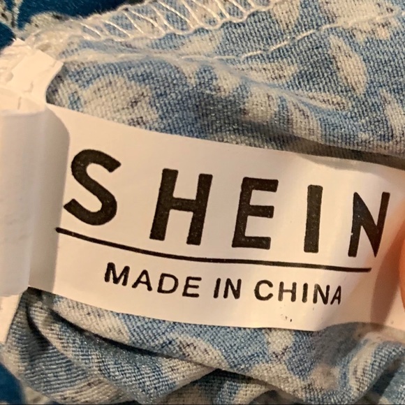 SHEIN spaghetti strap v-neck mini sundress Medium - Picture 8 of 8